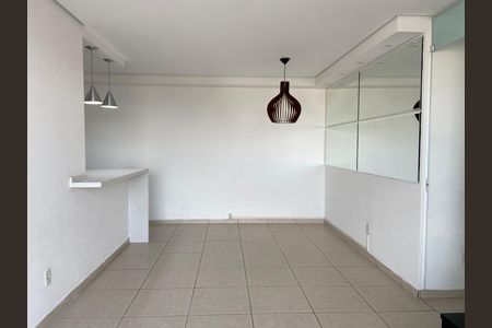 Apartamento à venda com 82m², 3 quartos e 2 vagas Apartamento à venda com 82m², 3 quartos e 2 vagasSala