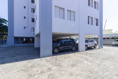 Apartamento para alugar com 70m², 2 quartos e 1 vagaGaragens