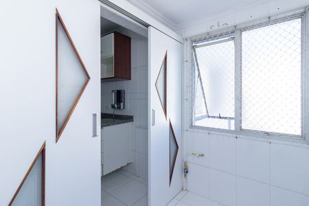 Apartamento para alugar com 70m², 2 quartos e 1 vagaLavanderia