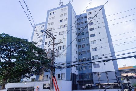 Apartamento para alugar com 70m², 2 quartos e 1 vagaFachada