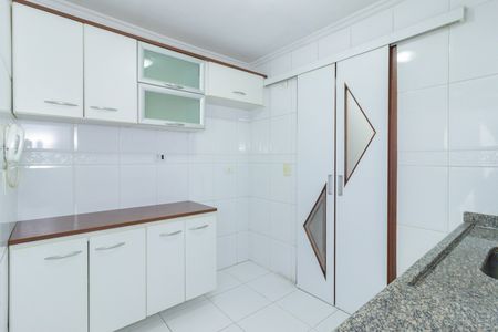 Apartamento para alugar com 70m², 2 quartos e 1 vagaCozinha