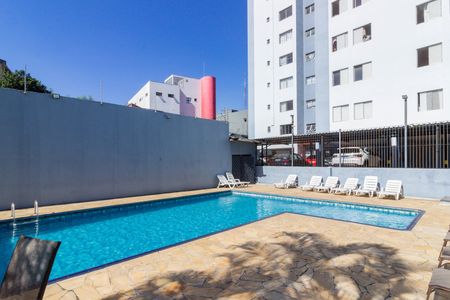 Apartamento para alugar com 70m², 2 quartos e 1 vagaÁrea comum - Piscina