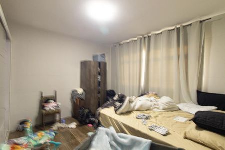 Casa à venda com 230m², 2 quartos e 5 vagas Casa à venda com 230m², 2 quartos e 5 vagasQuarto 2