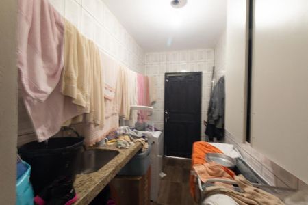 Casa à venda com 230m², 2 quartos e 5 vagas Casa à venda com 230m², 2 quartos e 5 vagasÁrea de Serviço