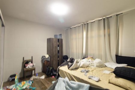 Casa à venda com 230m², 2 quartos e 5 vagas Casa à venda com 230m², 2 quartos e 5 vagasQuarto 2