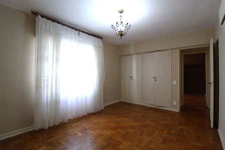 Apartamento à venda com 154m², 3 quartos e 1 vagaQuarto 3 - Suíte