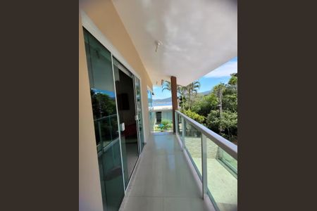 Casa para alugar com 146m², 2 quartos e 2 vagas Casa para alugar com 146m², 2 quartos e 2 vagasVaranda