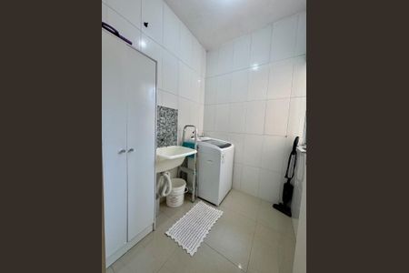 Casa para alugar com 146m², 2 quartos e 2 vagas Casa para alugar com 146m², 2 quartos e 2 vagasÁrea de serviço