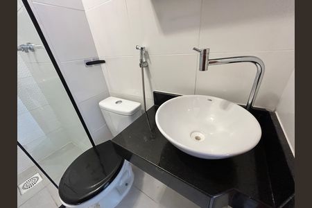 Apartamento para alugar com 40m², 2 quartos e sem vagaBanheiro