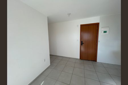 Sala de apartamento para alugar com 2 quartos, 40m² em Del Castilho, Rio de Janeiro