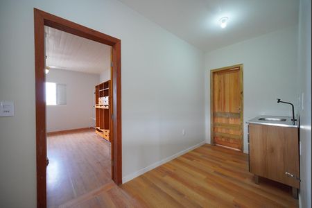 Sala e Cozinha de apartamento para alugar com 1 quarto, 50m² em Carianos, Florianópolis