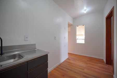 Sala e Cozinha de apartamento para alugar com 1 quarto, 50m² em Carianos, Florianópolis