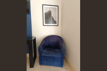 Studio para alugar com 38m², 1 quarto e sem vaga Studio para alugar com 38m², 1 quarto e sem vagaSofa