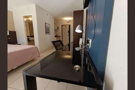 Studio para alugar com 38m², 1 quarto e sem vaga Studio para alugar com 38m², 1 quarto e sem vagaEscritório