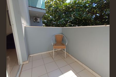 Studio para alugar com 38m², 1 quarto e sem vaga Studio para alugar com 38m², 1 quarto e sem vagaVaranda