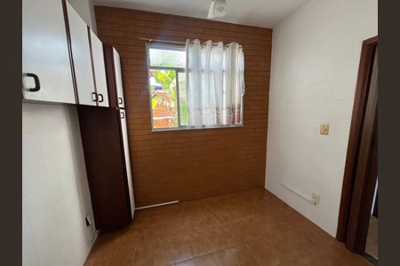 Apartamento para alugar com 75m², 3 quartos e 1 vagaÁrea de Serviço