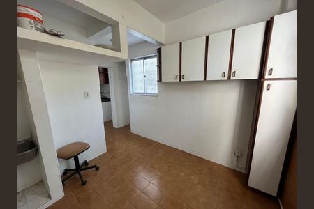 Apartamento para alugar com 75m², 3 quartos e 1 vagaÁrea de Serviço
