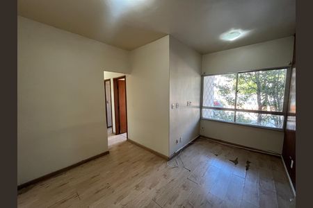 Sala de apartamento para alugar com 3 quartos, 75m² em Ilha do Governador, Rio de Janeiro