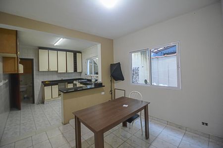 Casa à venda com 190m², 3 quartos e 2 vagas Casa à venda com 190m², 3 quartos e 2 vagasCopa