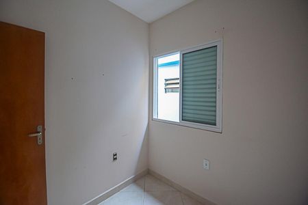 Casa à venda com 190m², 3 quartos e 2 vagas Casa à venda com 190m², 3 quartos e 2 vagasQuarto 2