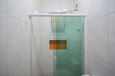 Casa à venda com 190m², 3 quartos e 2 vagas Casa à venda com 190m², 3 quartos e 2 vagasBanheiro