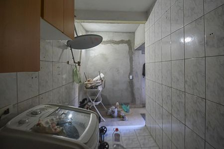 Casa à venda com 190m², 3 quartos e 2 vagas Casa à venda com 190m², 3 quartos e 2 vagasÁrea de Serviço