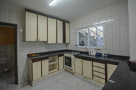 Casa à venda com 190m², 3 quartos e 2 vagas Casa à venda com 190m², 3 quartos e 2 vagasCozinha