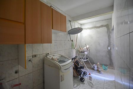 Casa à venda com 190m², 3 quartos e 2 vagas Casa à venda com 190m², 3 quartos e 2 vagasÁrea de Serviço
