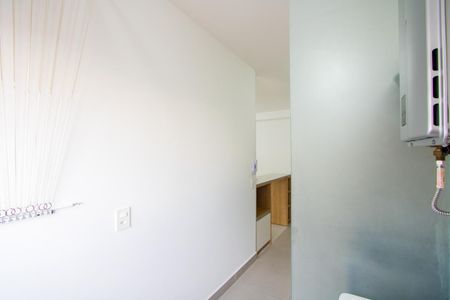 Apartamento à venda com 68m², 2 quartos e 1 vagaÁrea de serviço