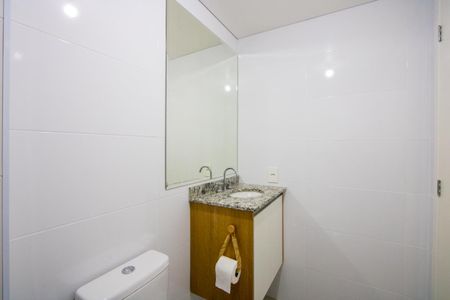 Apartamento à venda com 68m², 2 quartos e 1 vagaBanheiro do quarto 1