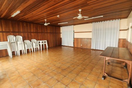 Apartamento à venda com 67m², 2 quartos e 1 vaga Apartamento à venda com 67m², 2 quartos e 1 vagaÁrea comum - Salão de festas