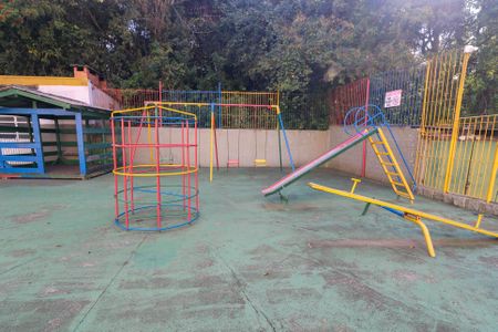 Apartamento à venda com 67m², 2 quartos e 1 vaga Apartamento à venda com 67m², 2 quartos e 1 vagaÁrea comum - Playground