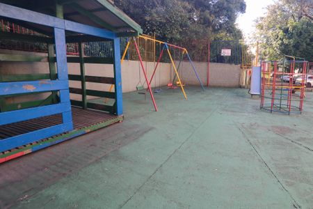 Apartamento à venda com 67m², 2 quartos e 1 vaga Apartamento à venda com 67m², 2 quartos e 1 vagaÁrea comum - Playground