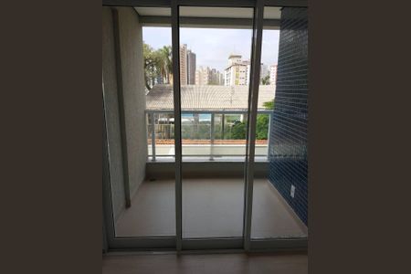 Foto 01 de apartamento para alugar com 3 quartos, 85m² em Vila Itapura, Campinas