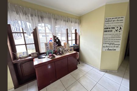 Casa para alugar com 493m², 5 quartos e 8 vagasCorredor