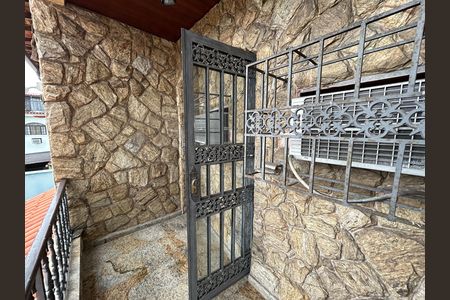 Casa para alugar com 493m², 5 quartos e 8 vagasVaranda do Quarto 2