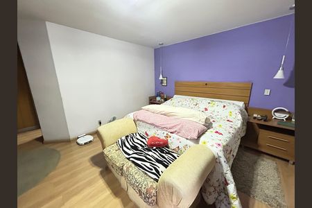 Casa para alugar com 493m², 5 quartos e 8 vagasSuíte 2