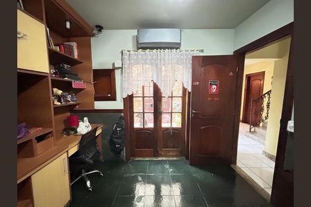 Casa para alugar com 493m², 5 quartos e 8 vagasQuarto 1