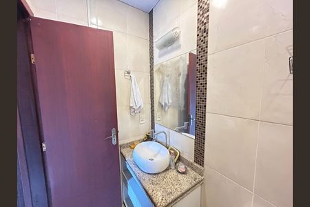 Casa para alugar com 493m², 5 quartos e 8 vagasBanheiro Social 2
