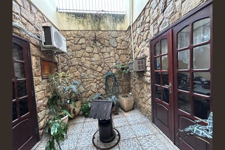 Casa para alugar com 493m², 5 quartos e 8 vagasÁrea comum