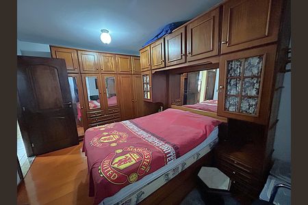 Casa para alugar com 493m², 5 quartos e 8 vagasQuarto 2
