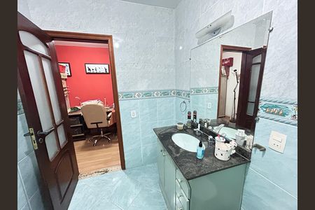 Casa para alugar com 493m², 5 quartos e 8 vagasBanheiro da Suíte