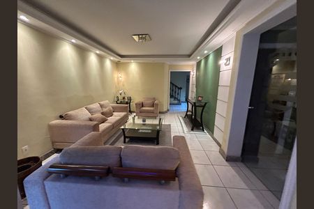 Casa para alugar com 493m², 5 quartos e 8 vagasSala 1