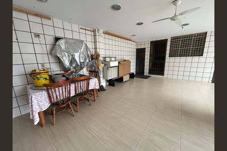 Casa para alugar com 493m², 5 quartos e 8 vagasÁrea comum
