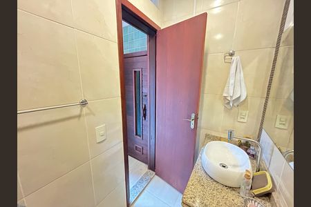 Casa para alugar com 493m², 5 quartos e 8 vagasBanheiro Social 2