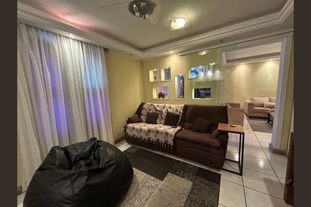 Casa para alugar com 493m², 5 quartos e 8 vagasSala 2