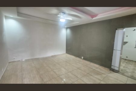 Casa para alugar com 120m², 1 quarto e sem vagaSala
