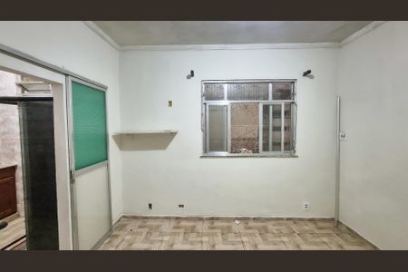 Casa para alugar com 120m², 1 quarto e sem vagaQuarto