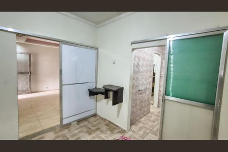 Casa para alugar com 120m², 1 quarto e sem vagaQuarto