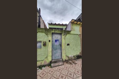 Casa para alugar com 120m², 1 quarto e sem vagaEntrada do imóvel - adesivo  